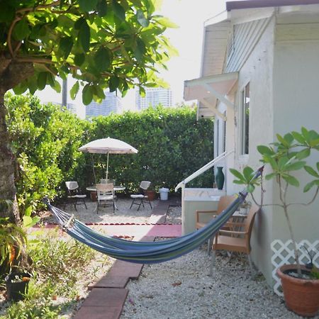 Beach Vibes 2 Bedrooms House Miami Exterior photo